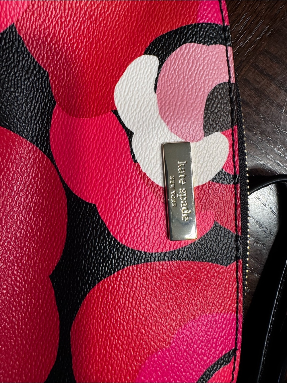 kate spade red/black by Brightwater Drive Hanna Multi Floral black crossbody bag - Picture 5 of 10